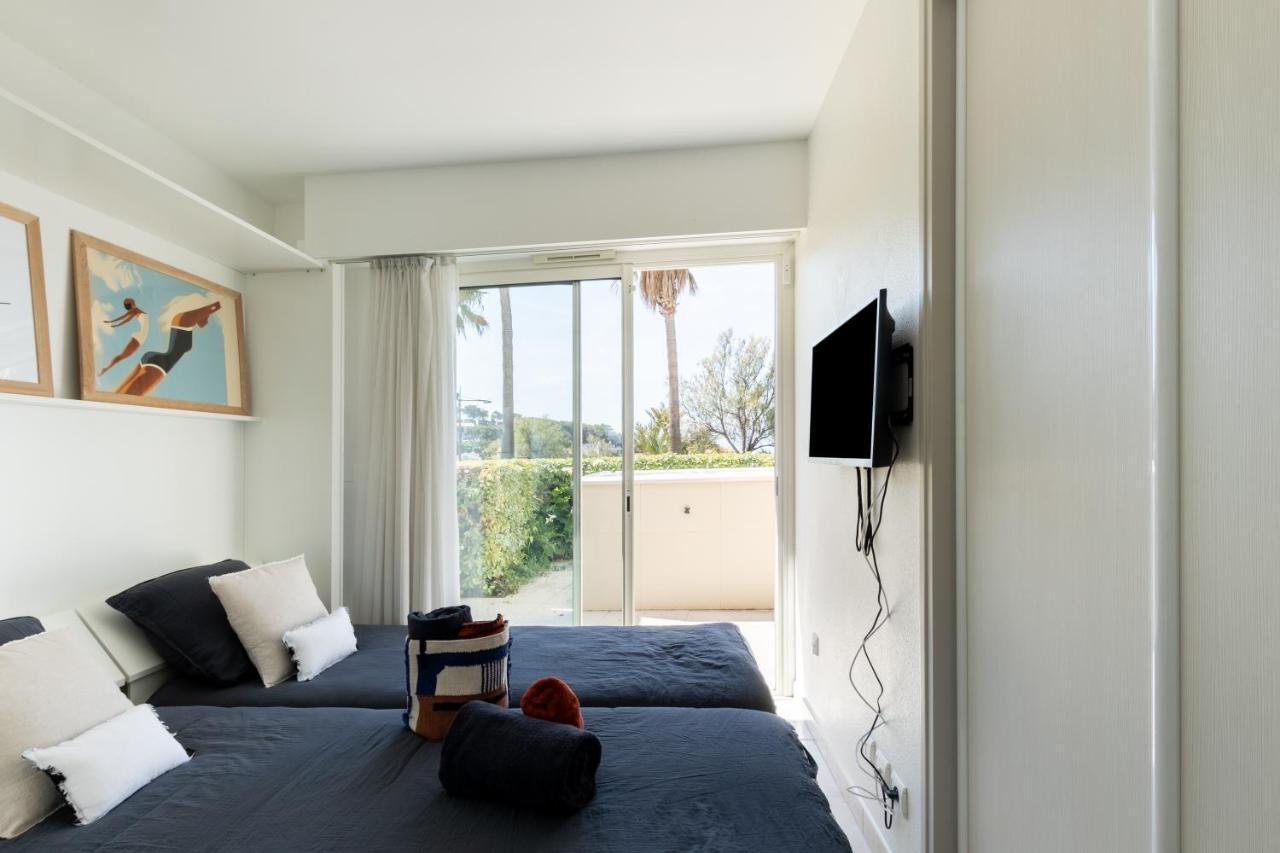 Le Palm Beach Sanary-sur-Mer Luaran gambar